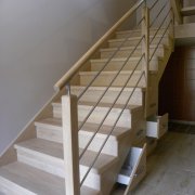 Samonosilne stopnice (53)